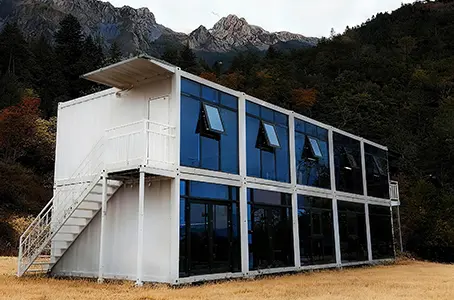 6 أفكار تصميمية سريعة لوظائف منازل حاويات الشحن